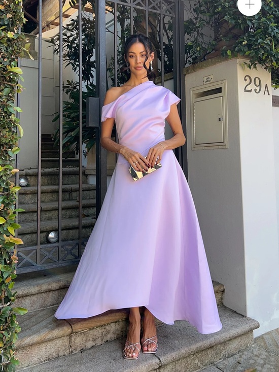 Elliatt Dresses & Skirts - elliatt marissa purple one shoulder asymmetrical hem maxi gown dress size Large